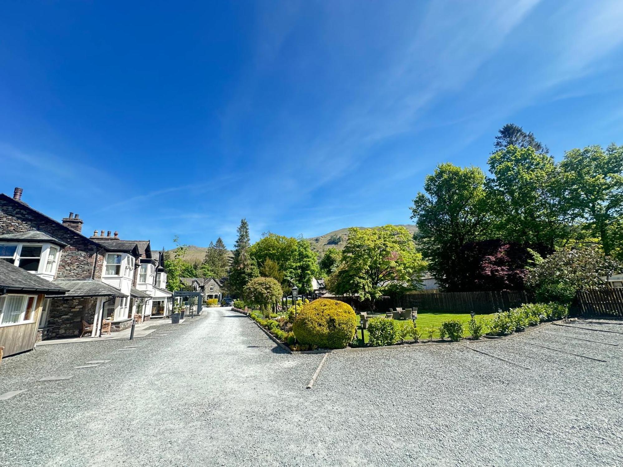 Bridge House Hotel & Silver Howe View Cottage グラスミア エクステリア 写真
